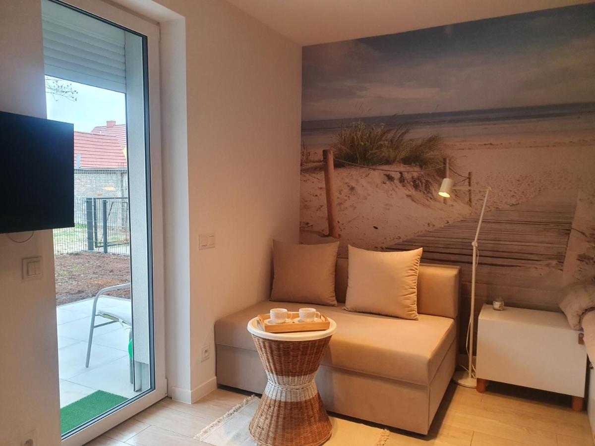 Apartament Beige Z Ogrodkiem Dziwnówek Dış mekan fotoğraf
